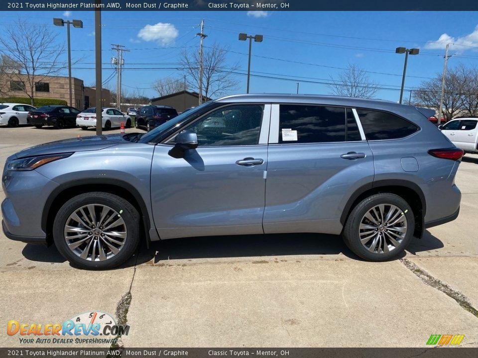 2021 Toyota Highlander Platinum AWD Moon Dust / Graphite Photo #1