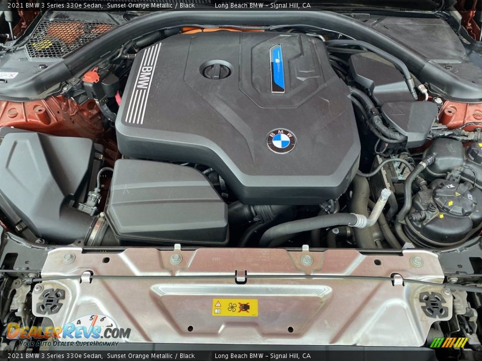 2021 BMW 3 Series 330e Sedan 2.0 Liter e TwinPower Turbocharged DOHC 16-Valve VVT 4 Cylinder Gasoline/Electric Hybrid Engine Photo #9