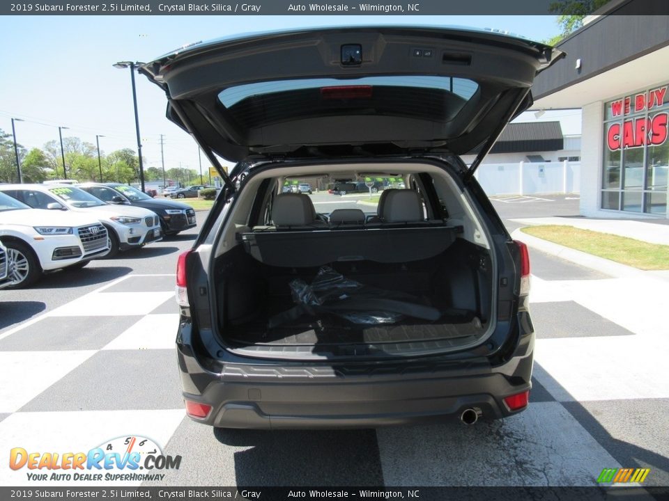 2019 Subaru Forester 2.5i Limited Crystal Black Silica / Gray Photo #5
