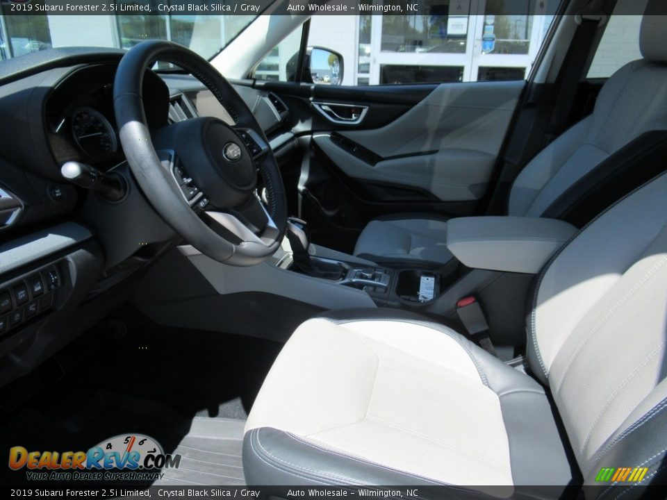 2019 Subaru Forester 2.5i Limited Crystal Black Silica / Gray Photo #10