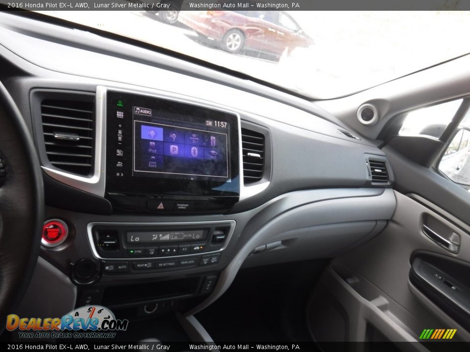 2016 Honda Pilot EX-L AWD Lunar Silver Metallic / Gray Photo #18