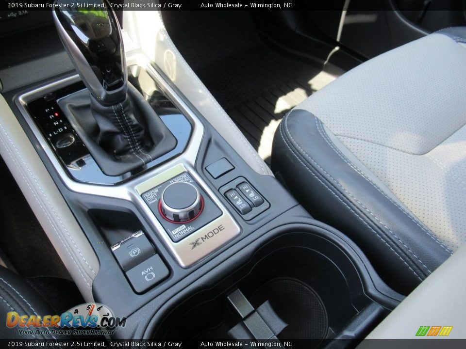 2019 Subaru Forester 2.5i Limited Crystal Black Silica / Gray Photo #19