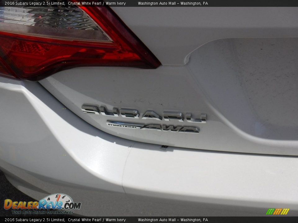 2016 Subaru Legacy 2.5i Limited Crystal White Pearl / Warm Ivory Photo #10