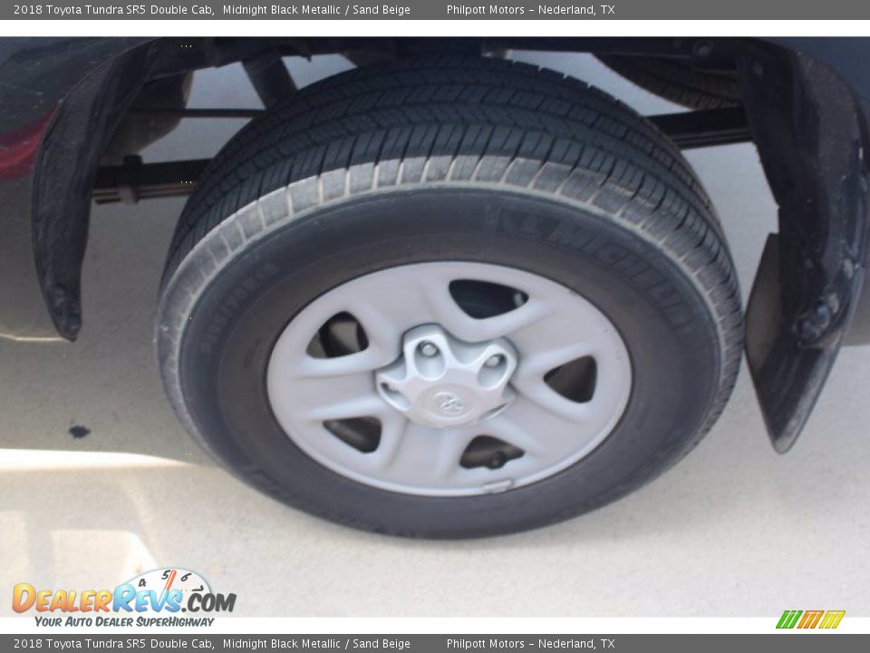 2018 Toyota Tundra SR5 Double Cab Midnight Black Metallic / Sand Beige Photo #7