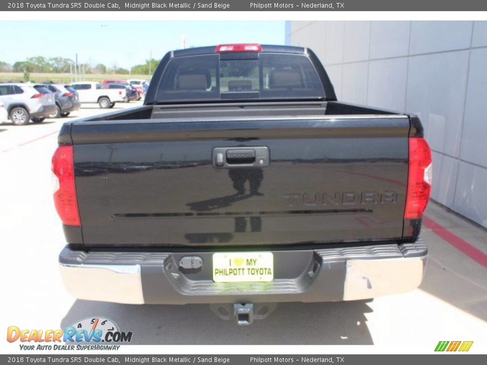 2018 Toyota Tundra SR5 Double Cab Midnight Black Metallic / Sand Beige Photo #9