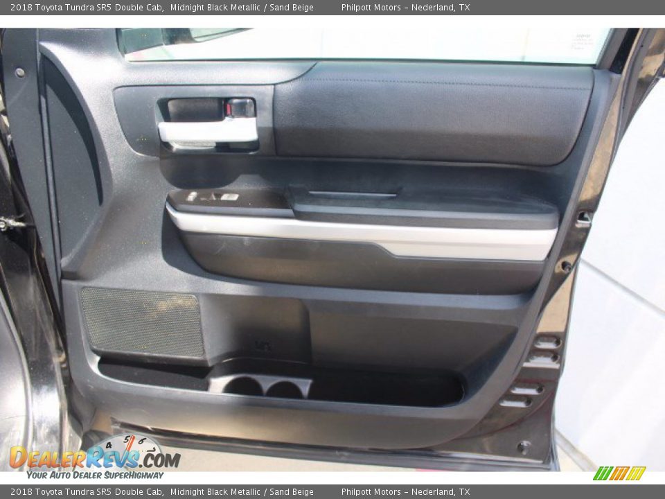 2018 Toyota Tundra SR5 Double Cab Midnight Black Metallic / Sand Beige Photo #27