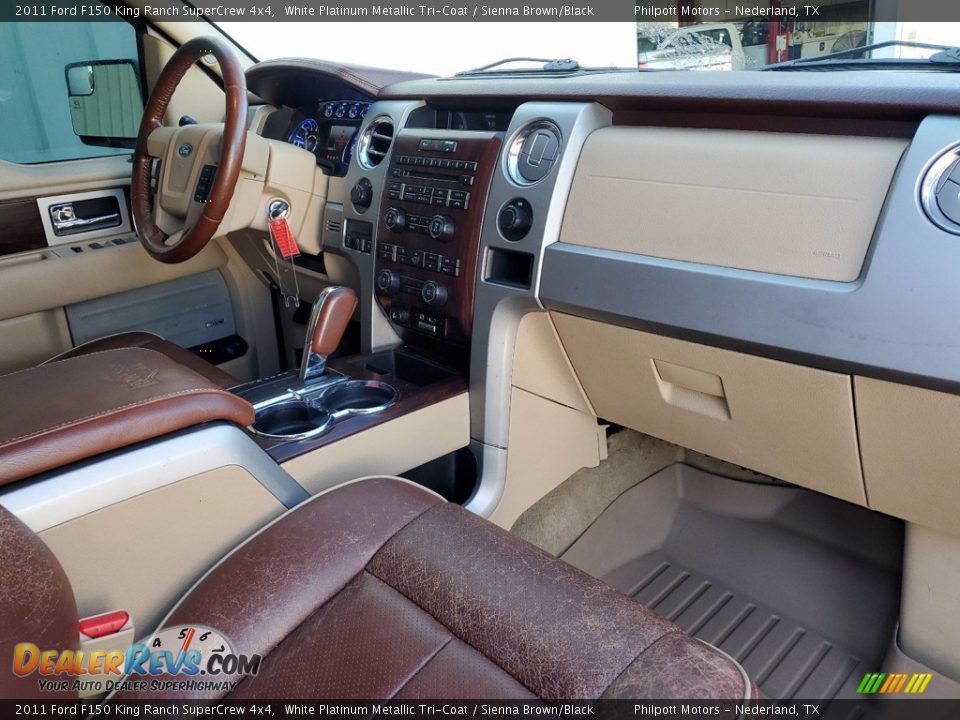 2011 Ford F150 King Ranch SuperCrew 4x4 White Platinum Metallic Tri-Coat / Sienna Brown/Black Photo #28