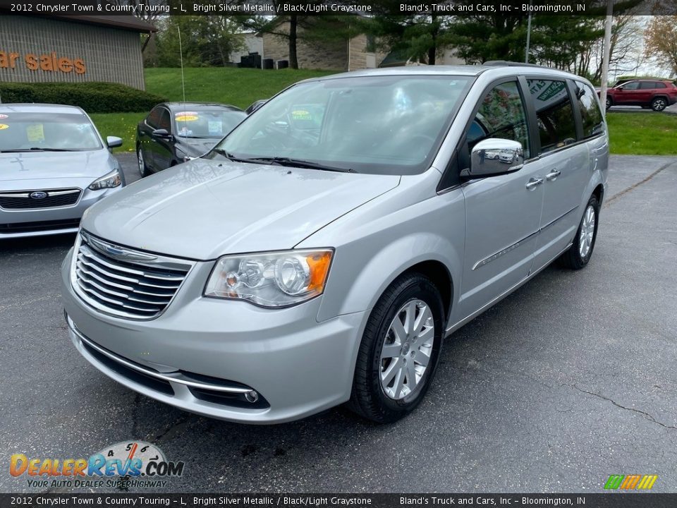 2012 Chrysler Town & Country Touring - L Bright Silver Metallic / Black/Light Graystone Photo #2