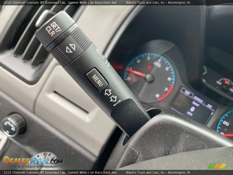Controls of 2015 Chevrolet Colorado WT Extended Cab Photo #16
