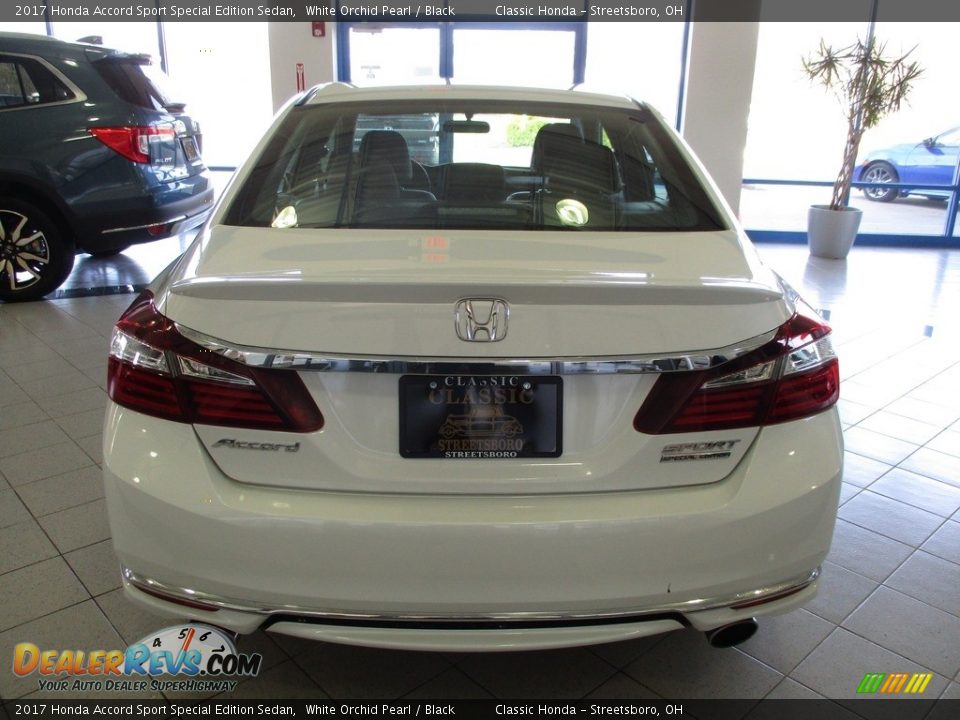 2017 Honda Accord Sport Special Edition Sedan White Orchid Pearl / Black Photo #8