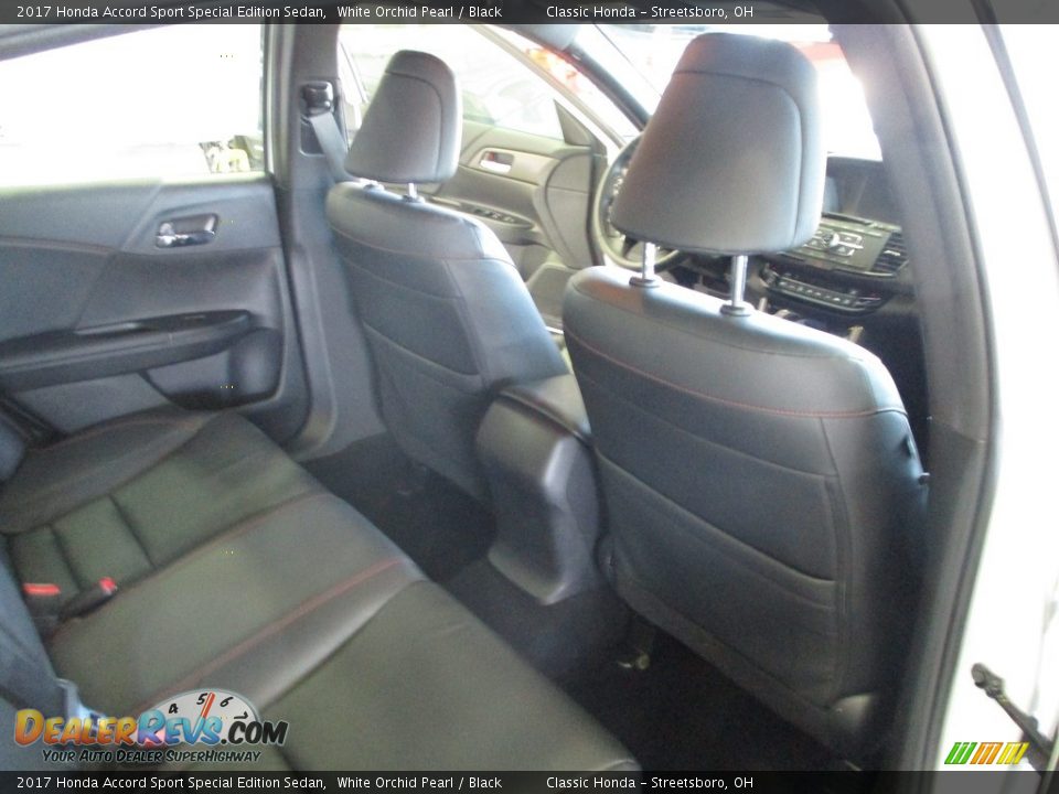 2017 Honda Accord Sport Special Edition Sedan White Orchid Pearl / Black Photo #18