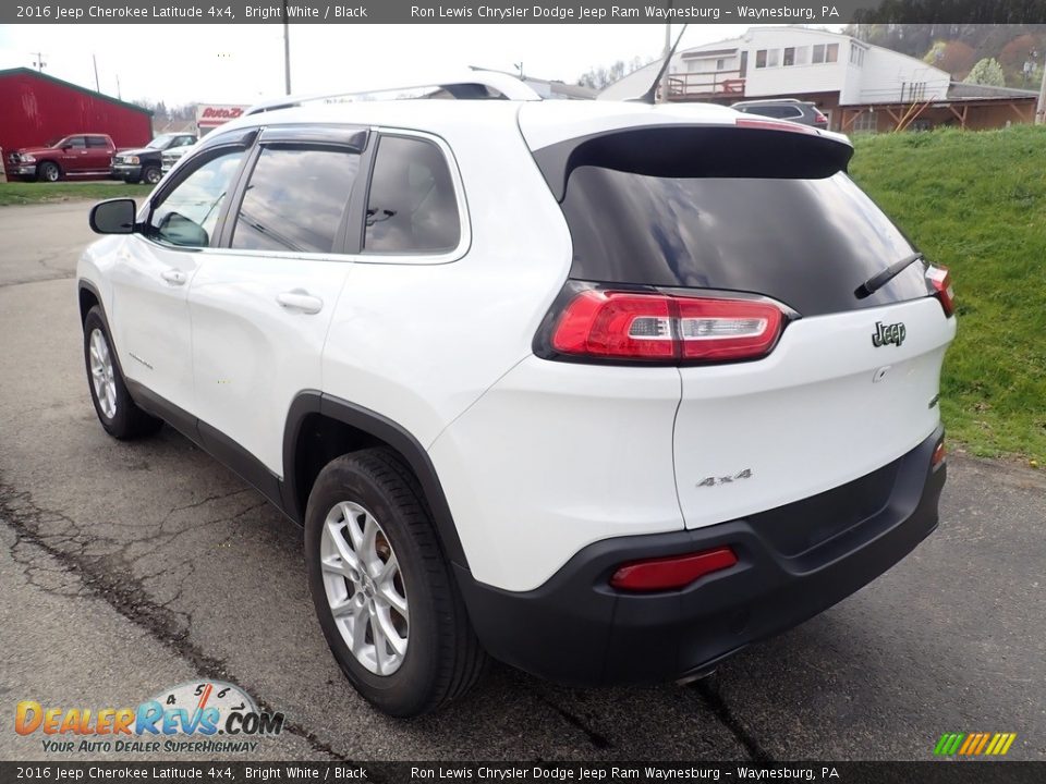 2016 Jeep Cherokee Latitude 4x4 Bright White / Black Photo #3