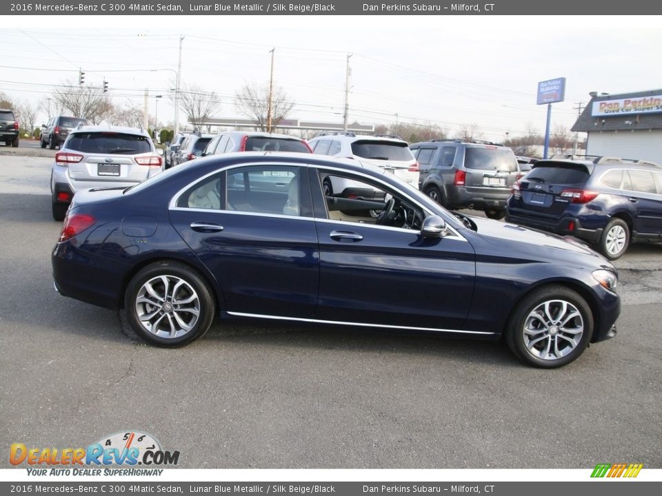 2016 Mercedes-Benz C 300 4Matic Sedan Lunar Blue Metallic / Silk Beige/Black Photo #4