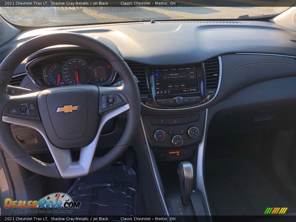 2021 Chevrolet Trax LT Shadow Gray Metallic / Jet Black Photo #6