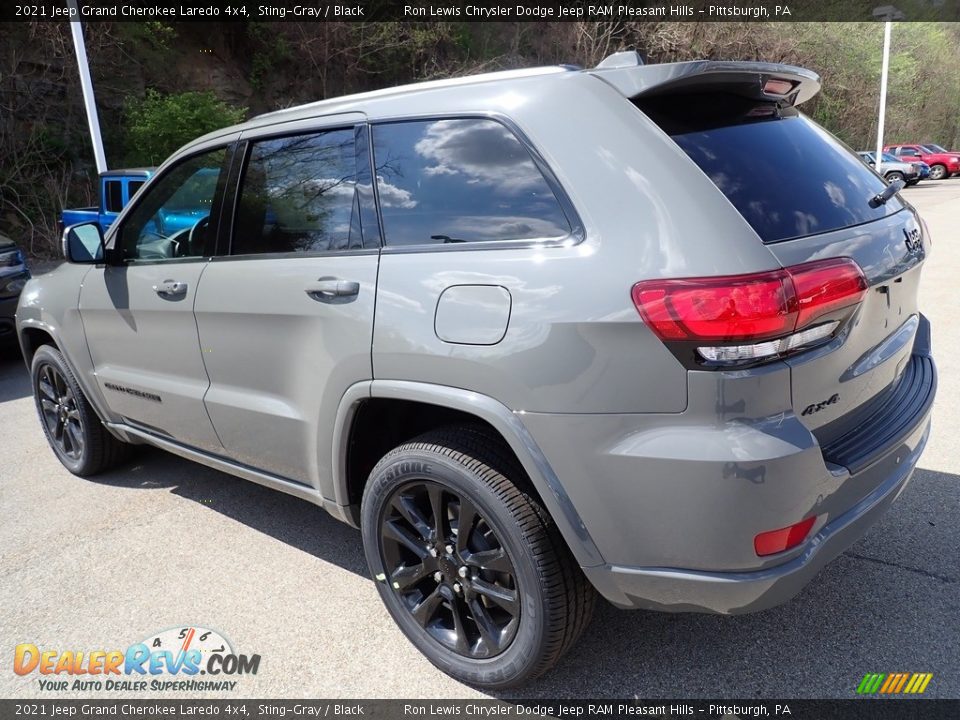 2021 Jeep Grand Cherokee Laredo 4x4 Sting-Gray / Black Photo #3