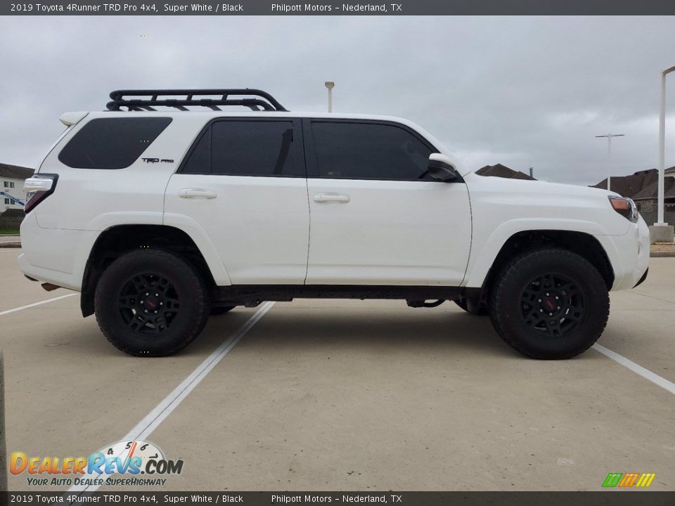 2019 Toyota 4Runner TRD Pro 4x4 Super White / Black Photo #12