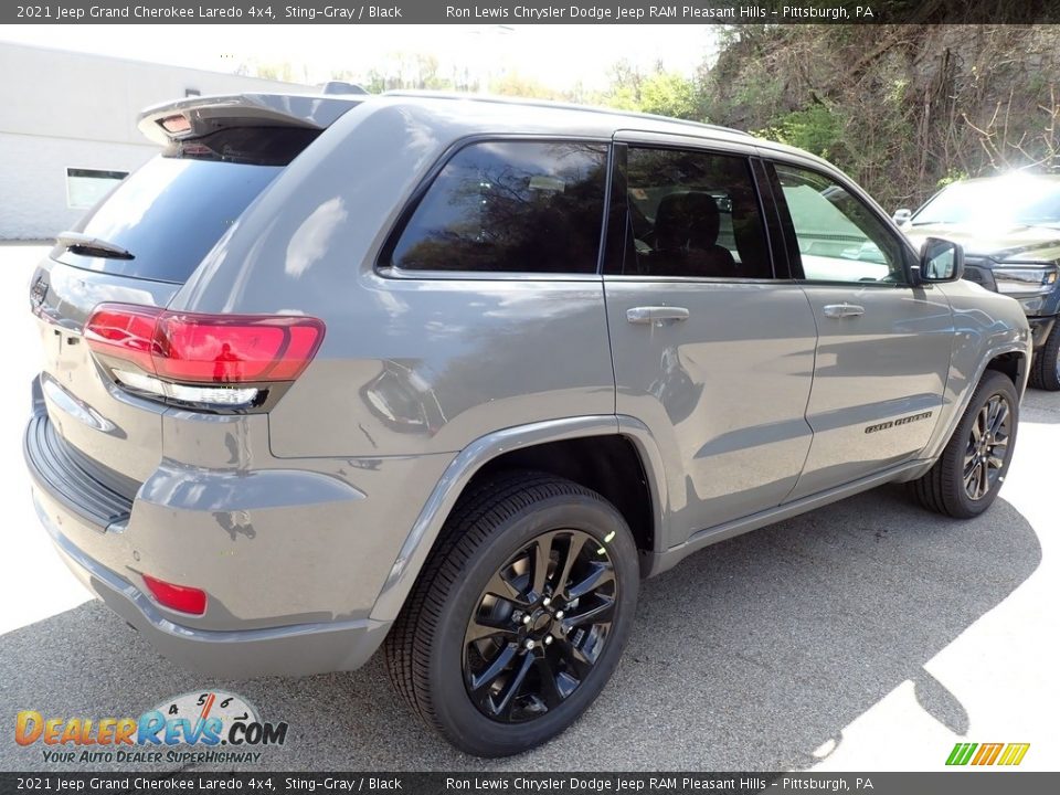 2021 Jeep Grand Cherokee Laredo 4x4 Sting-Gray / Black Photo #6