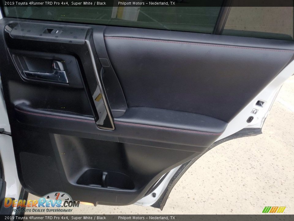 2019 Toyota 4Runner TRD Pro 4x4 Super White / Black Photo #26