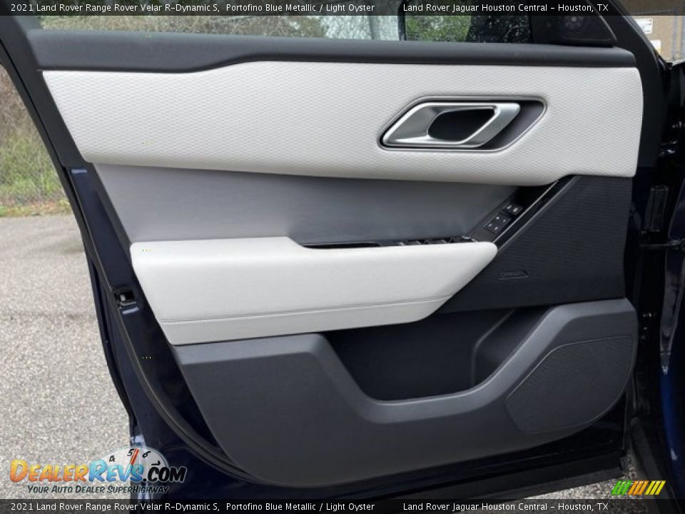 Door Panel of 2021 Land Rover Range Rover Velar R-Dynamic S Photo #13