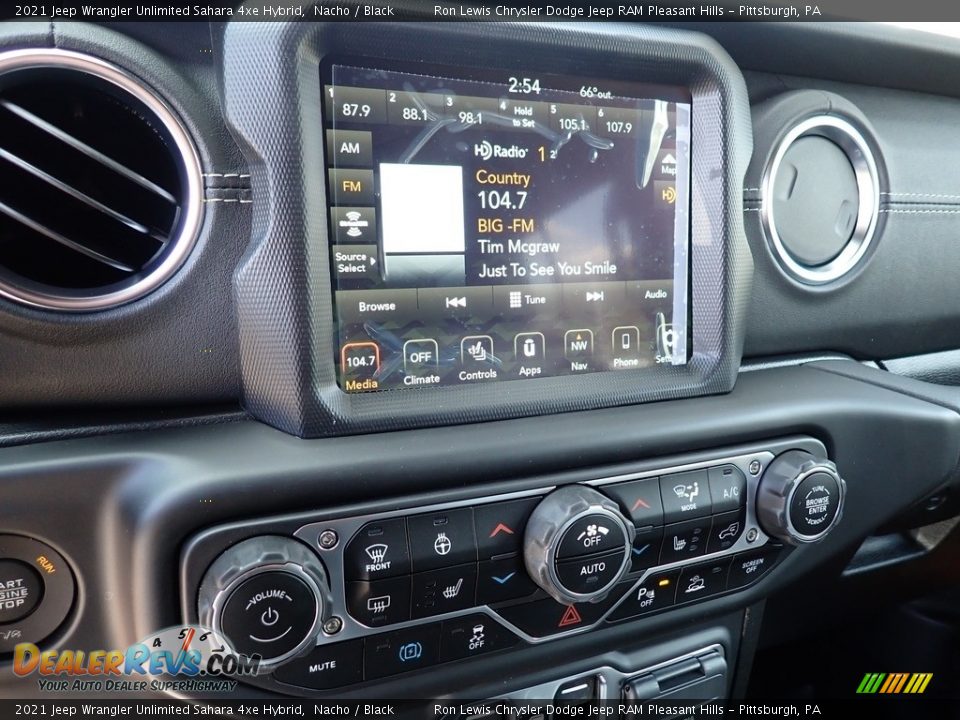 Controls of 2021 Jeep Wrangler Unlimited Sahara 4xe Hybrid Photo #20