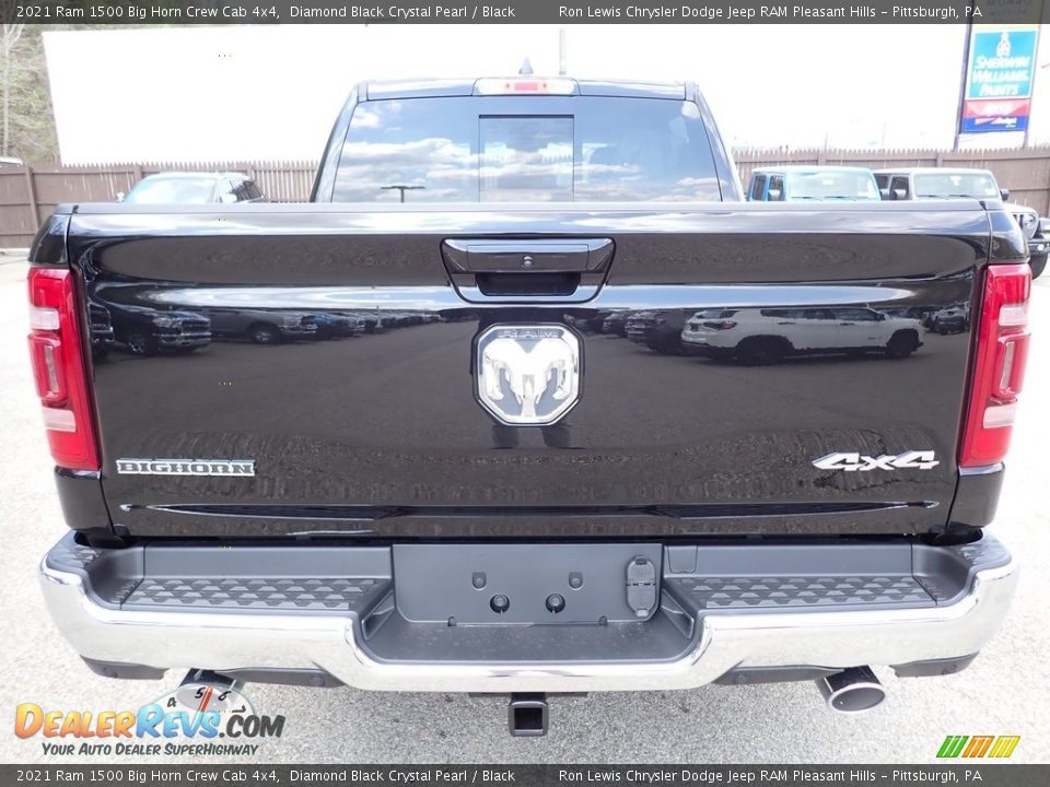 2021 Ram 1500 Big Horn Crew Cab 4x4 Diamond Black Crystal Pearl / Black Photo #4