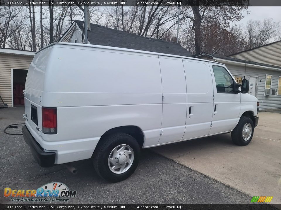 2014 Ford E-Series Van E150 Cargo Van Oxford White / Medium Flint Photo #3