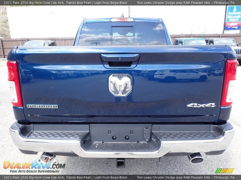 2021 Ram 1500 Big Horn Crew Cab 4x4 Patriot Blue Pearl / Light Frost Beige/Black Photo #4
