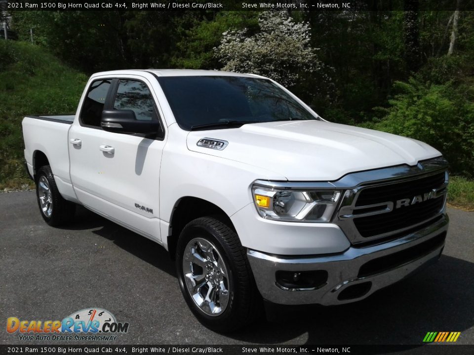 2021 Ram 1500 Big Horn Quad Cab 4x4 Bright White / Diesel Gray/Black Photo #4