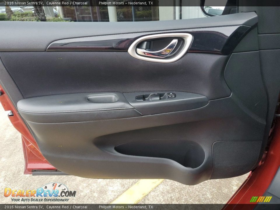 Door Panel of 2016 Nissan Sentra SV Photo #13