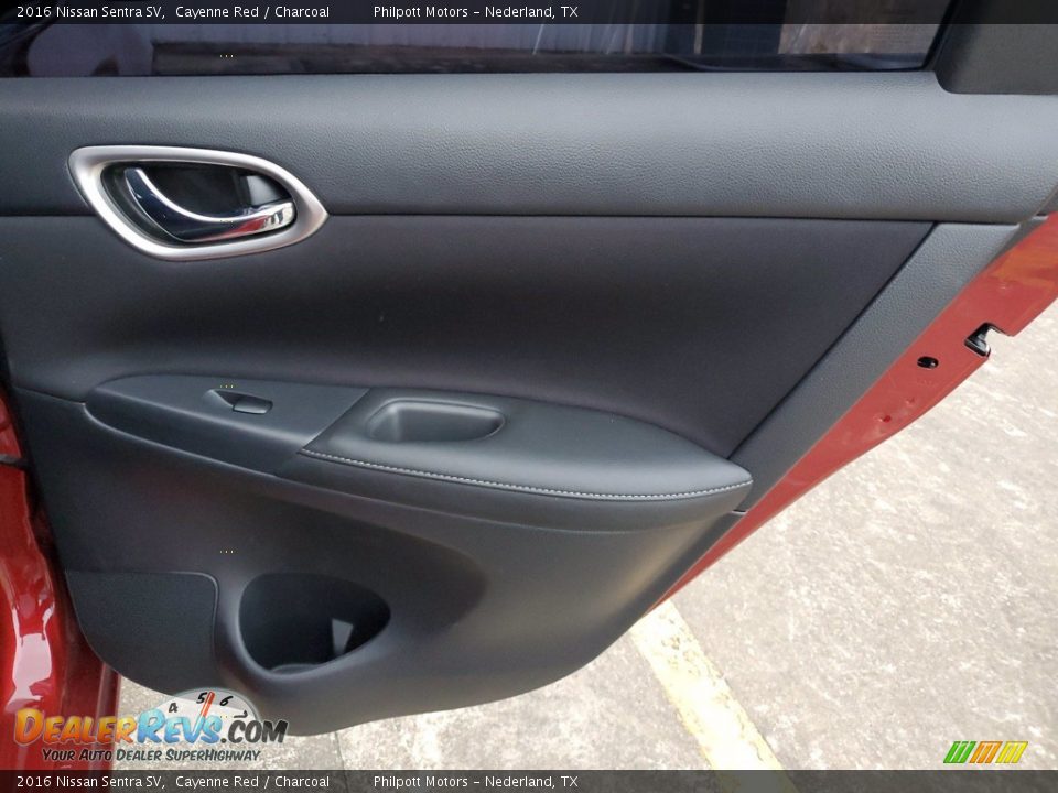 Door Panel of 2016 Nissan Sentra SV Photo #26