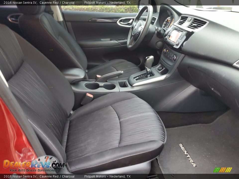 Front Seat of 2016 Nissan Sentra SV Photo #29