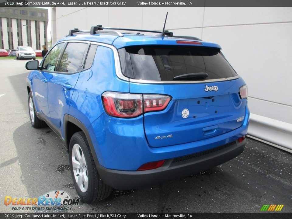 2019 Jeep Compass Latitude 4x4 Laser Blue Pearl / Black/Ski Gray Photo #3