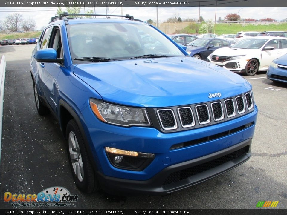 2019 Jeep Compass Latitude 4x4 Laser Blue Pearl / Black/Ski Gray Photo #6