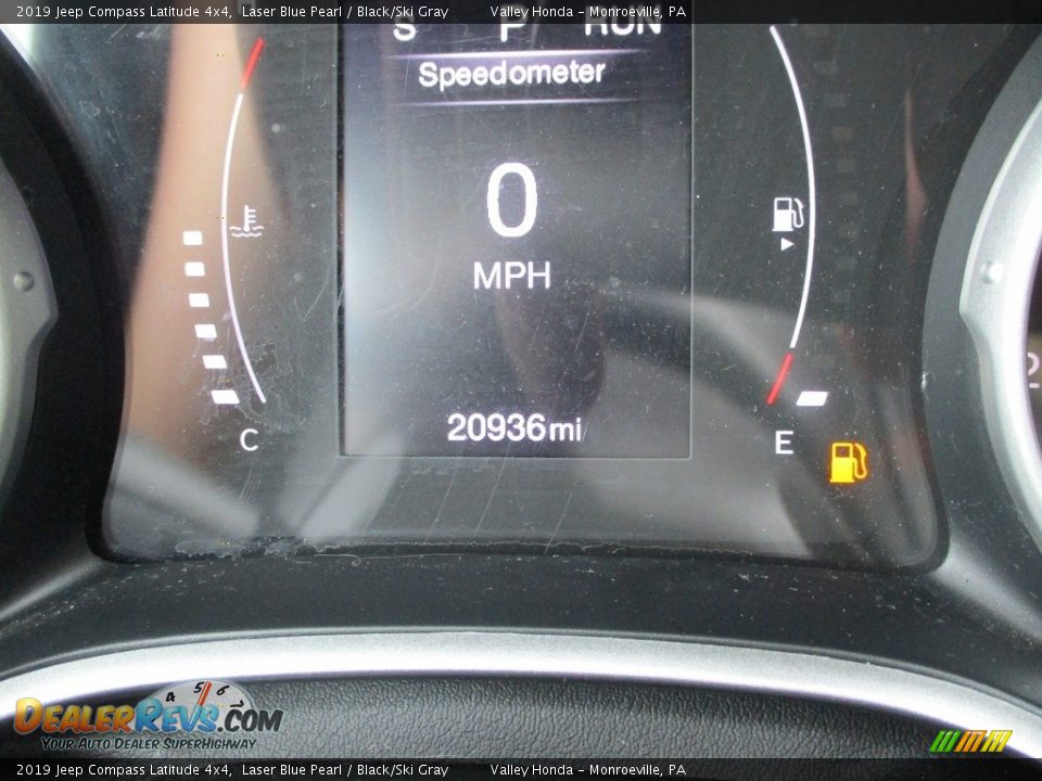 2019 Jeep Compass Latitude 4x4 Laser Blue Pearl / Black/Ski Gray Photo #20