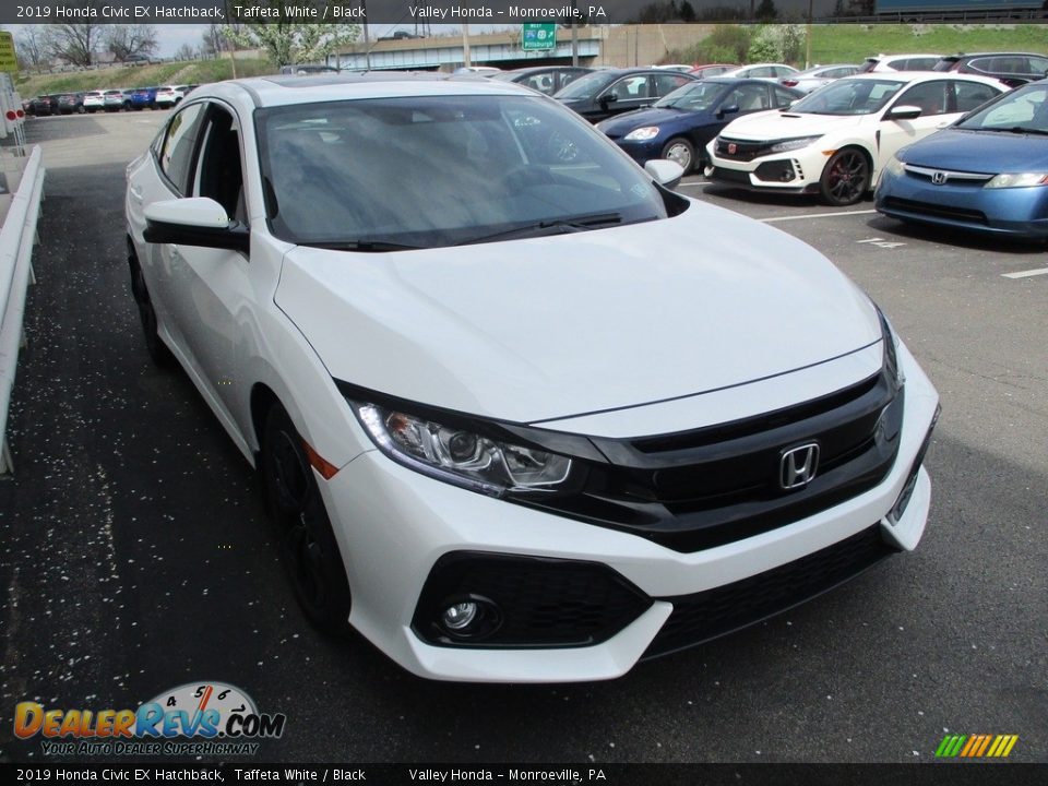 2019 Honda Civic EX Hatchback Taffeta White / Black Photo #7