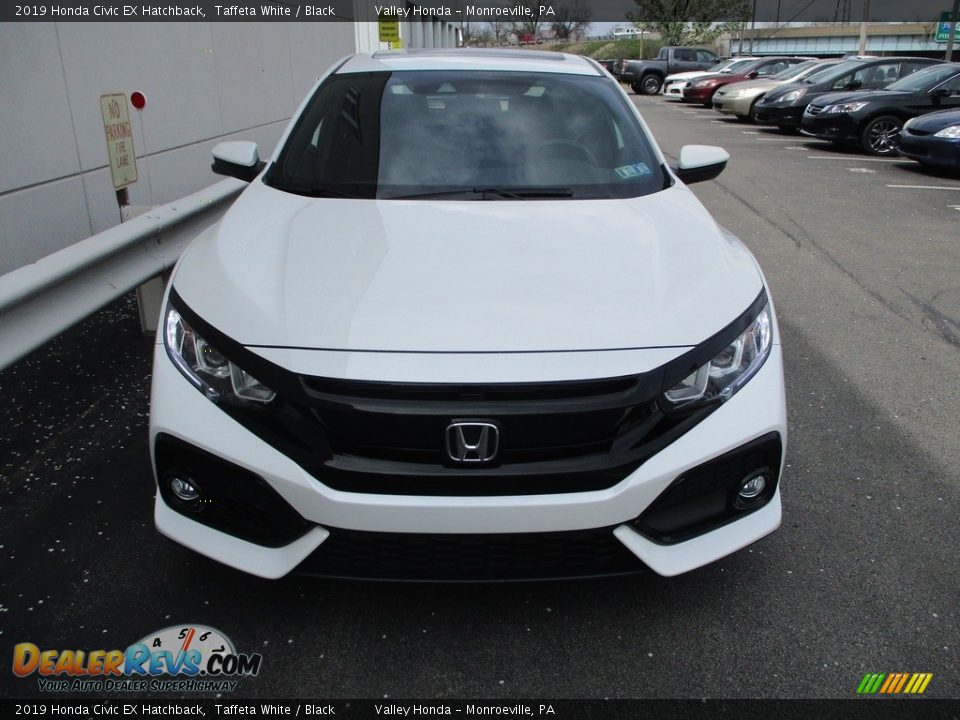 2019 Honda Civic EX Hatchback Taffeta White / Black Photo #8