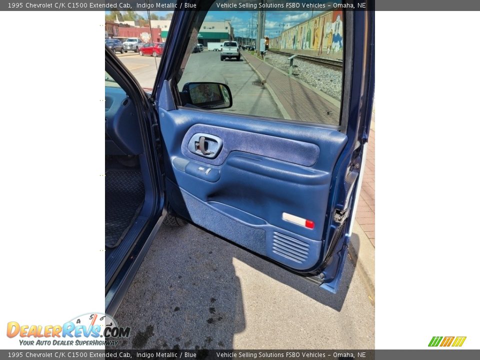 Door Panel of 1995 Chevrolet C/K C1500 Extended Cab Photo #12