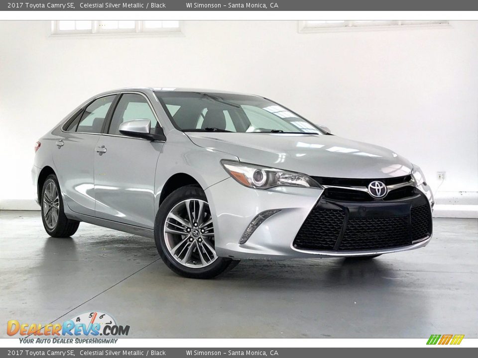 2017 Toyota Camry SE Celestial Silver Metallic / Black Photo #33