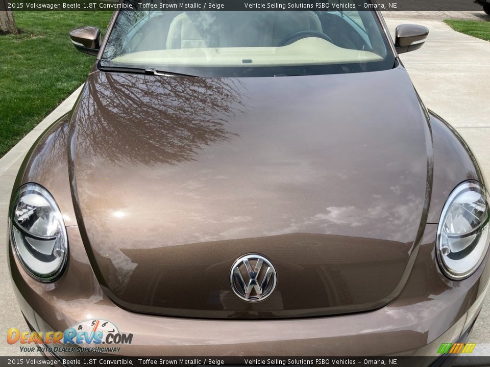 2015 Volkswagen Beetle 1.8T Convertible Toffee Brown Metallic / Beige Photo #12