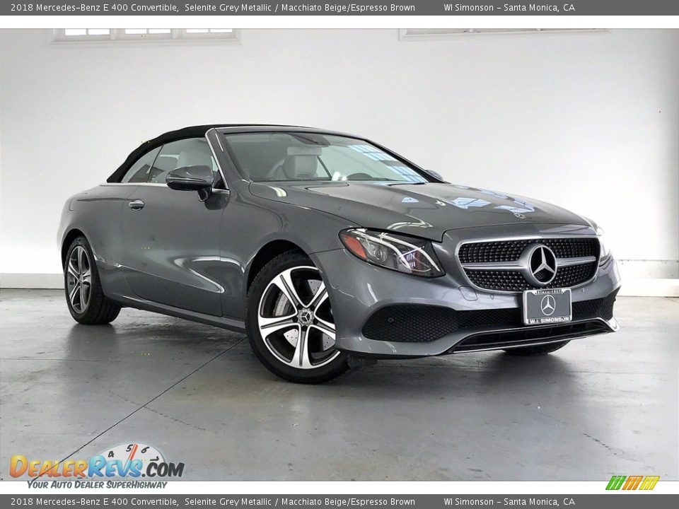 Front 3/4 View of 2018 Mercedes-Benz E 400 Convertible Photo #34