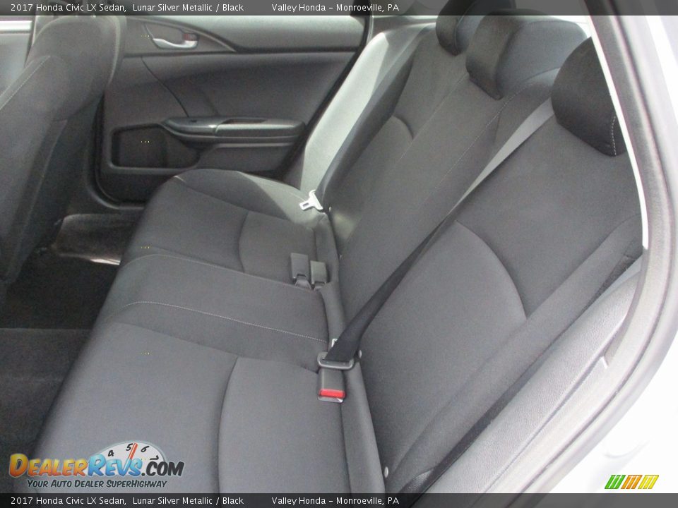 2017 Honda Civic LX Sedan Lunar Silver Metallic / Black Photo #12