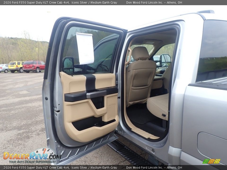 2020 Ford F350 Super Duty XLT Crew Cab 4x4 Iconic Silver / Medium Earth Gray Photo #30