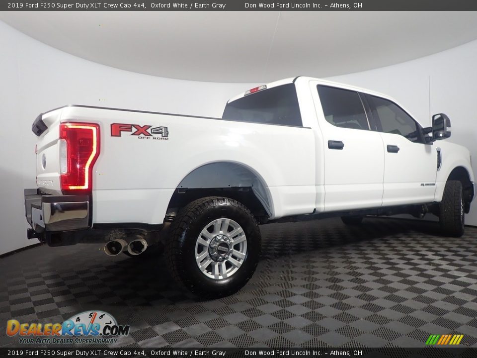 2019 Ford F250 Super Duty XLT Crew Cab 4x4 Oxford White / Earth Gray Photo #15