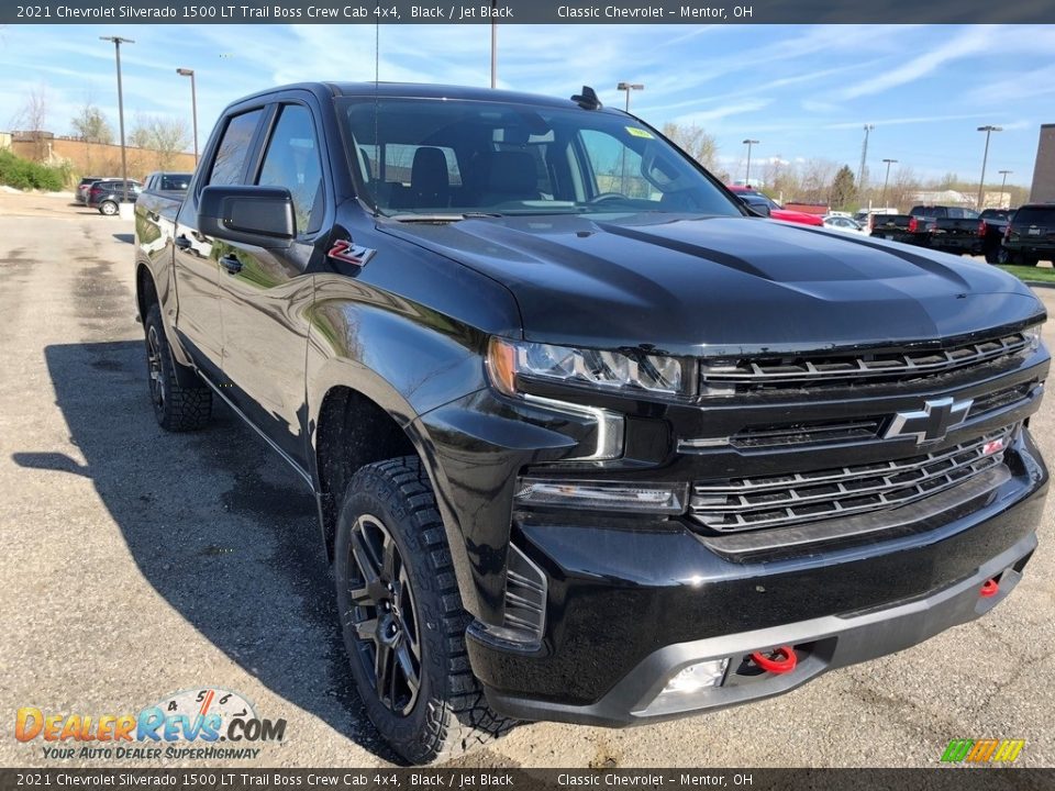 2021 Chevrolet Silverado 1500 LT Trail Boss Crew Cab 4x4 Black / Jet Black Photo #2