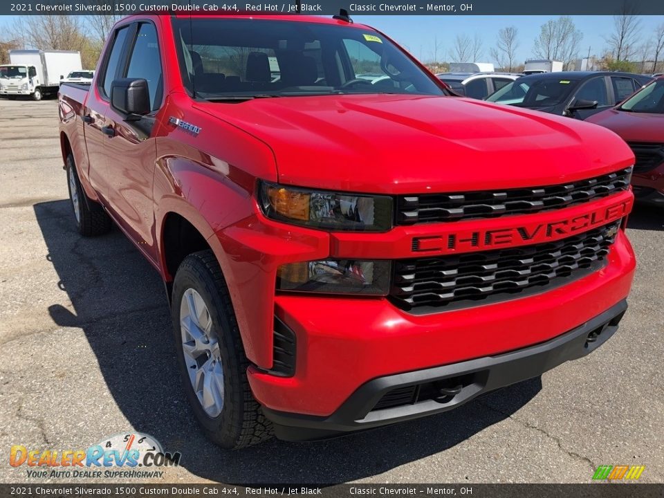 2021 Chevrolet Silverado 1500 Custom Double Cab 4x4 Red Hot / Jet Black Photo #2