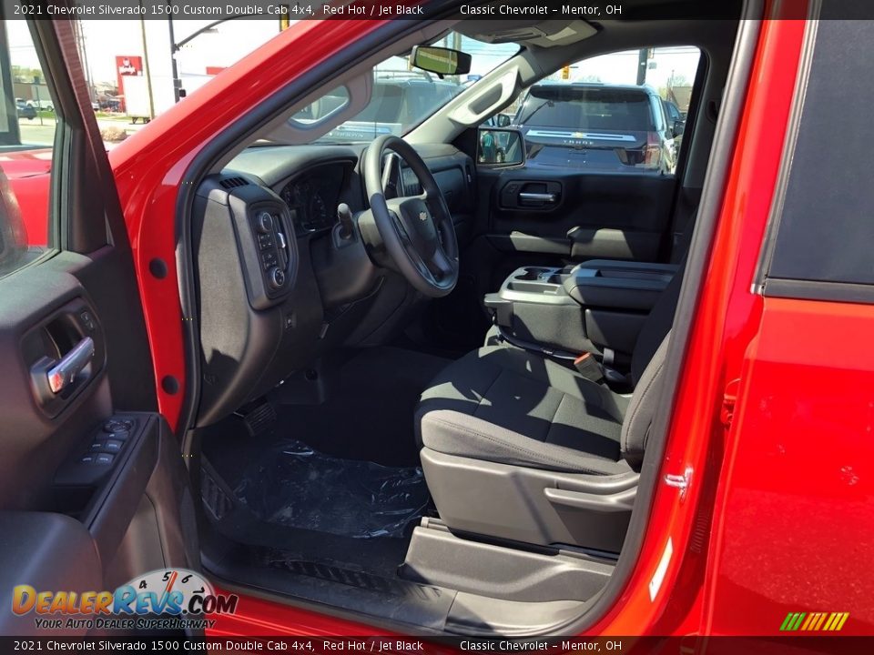 2021 Chevrolet Silverado 1500 Custom Double Cab 4x4 Red Hot / Jet Black Photo #5
