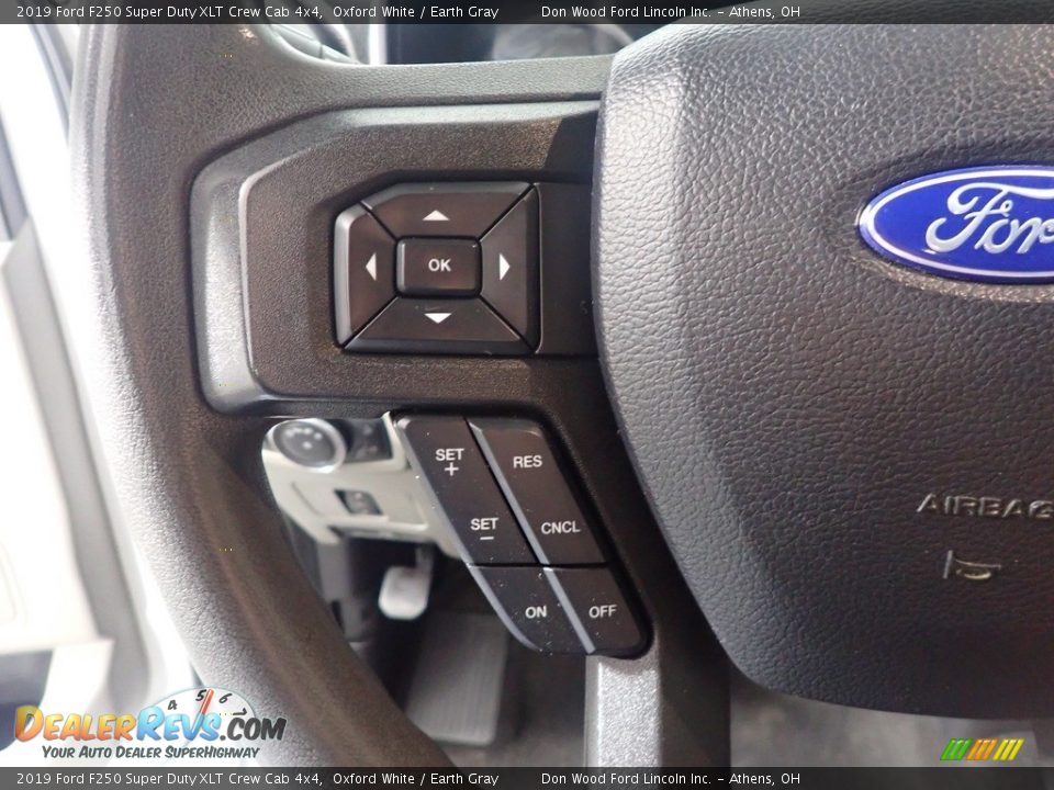 2019 Ford F250 Super Duty XLT Crew Cab 4x4 Oxford White / Earth Gray Photo #29