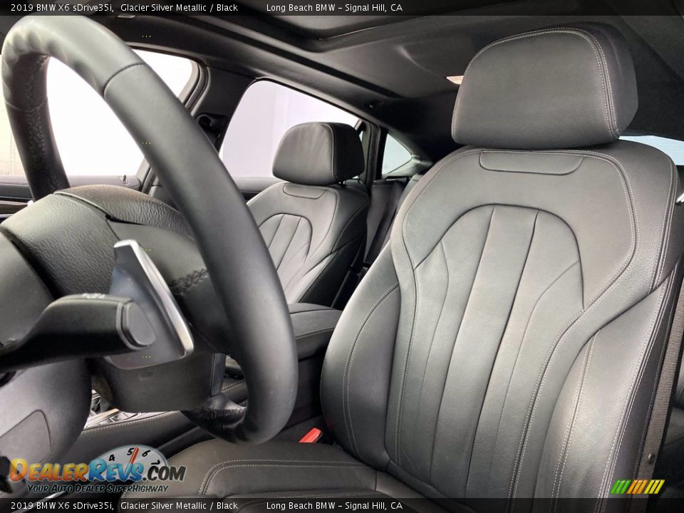 Front Seat of 2019 BMW X6 sDrive35i Photo #17