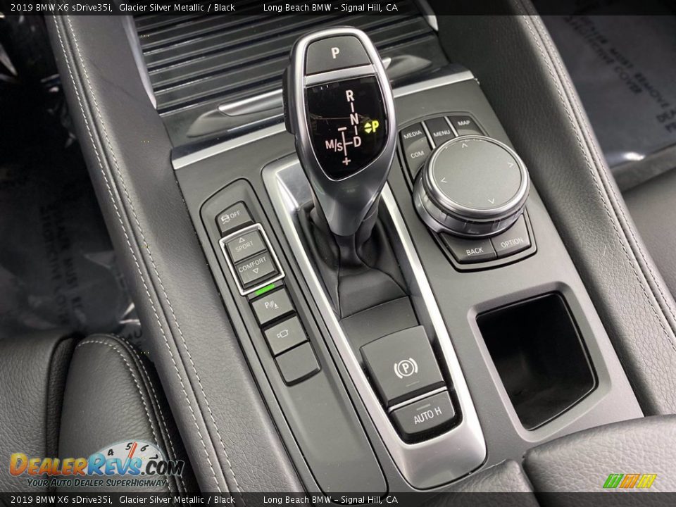 2019 BMW X6 sDrive35i Shifter Photo #27