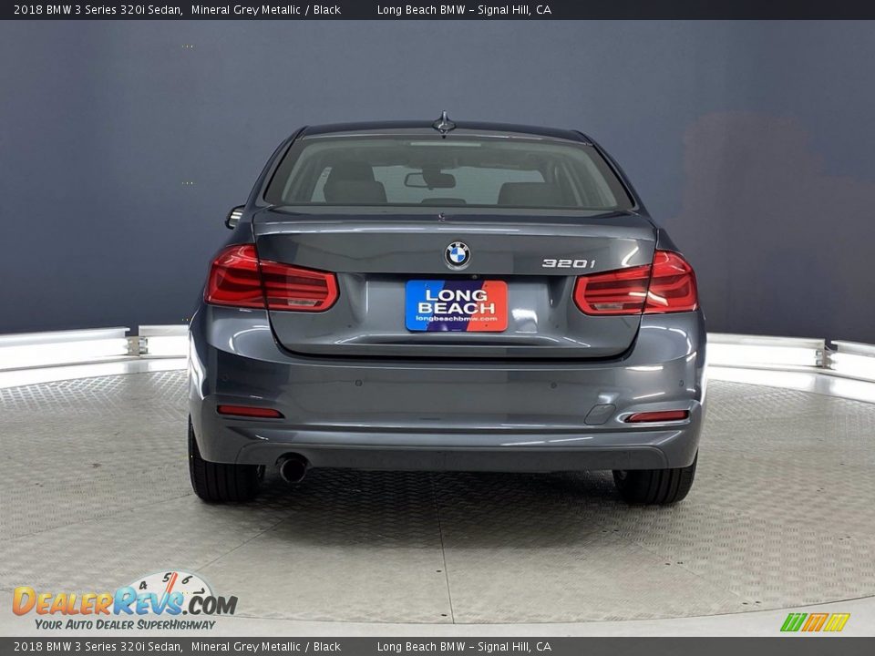 2018 BMW 3 Series 320i Sedan Mineral Grey Metallic / Black Photo #4